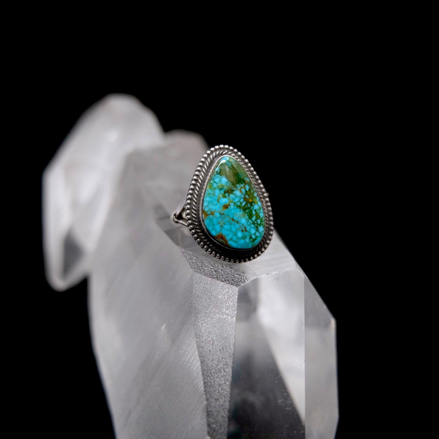 Polychrome Kingman Turquoise Ring {7.75}