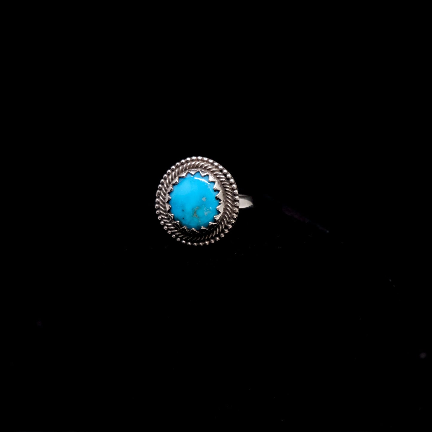 Kingman Turquoise Ring {8.25}