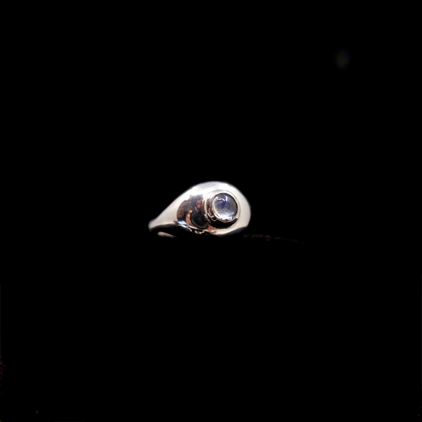 Velora with Moonstone {7}