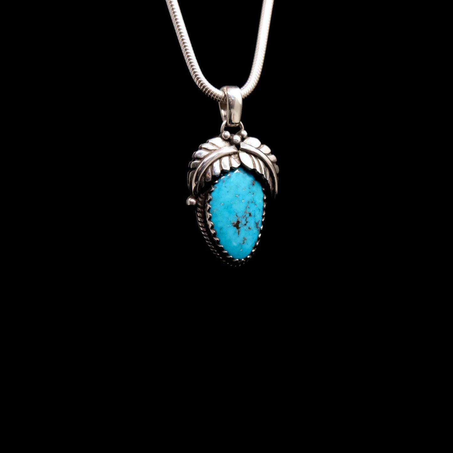 Turquoise Bloom Pendant Necklace