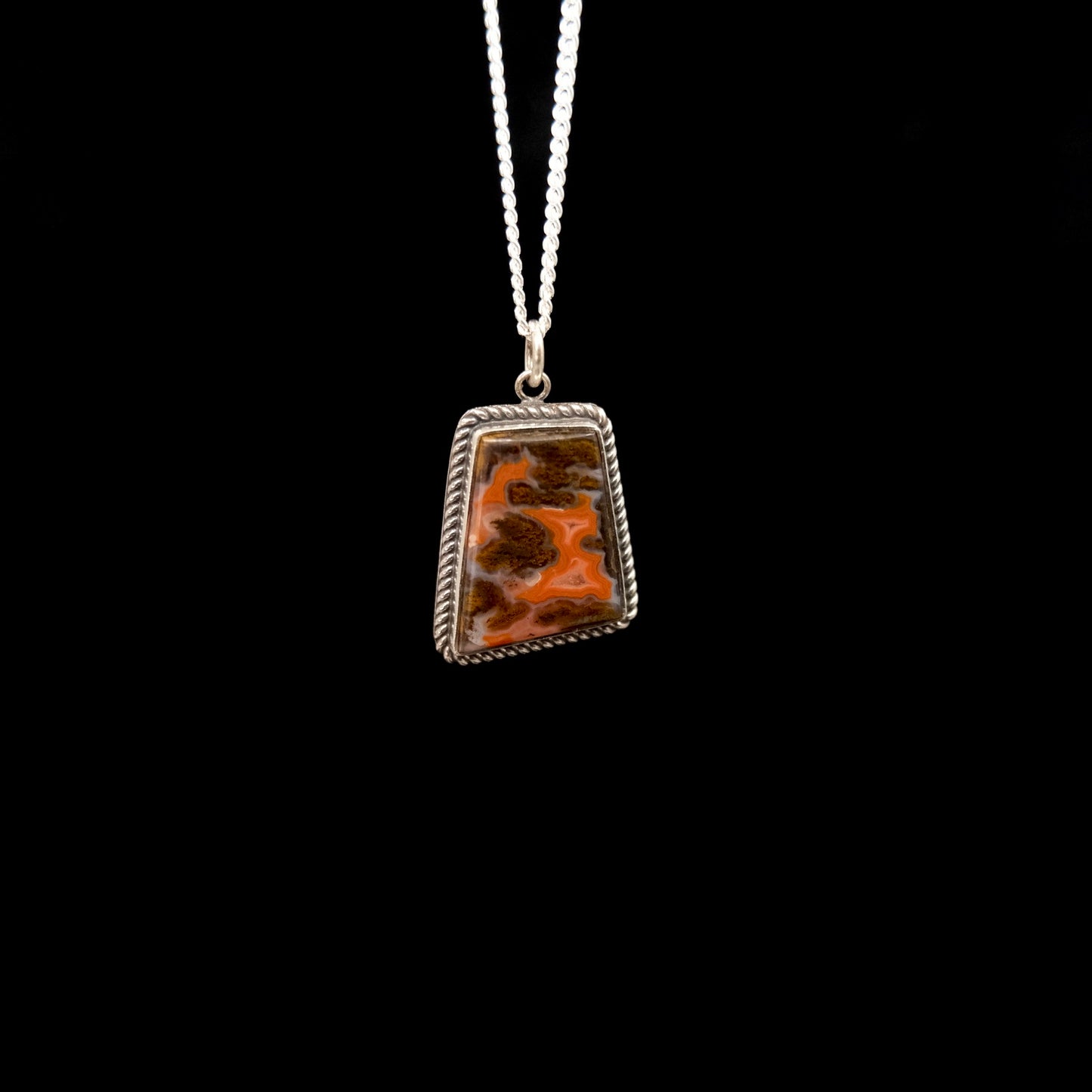 Moroccan Seam Agate Necklace