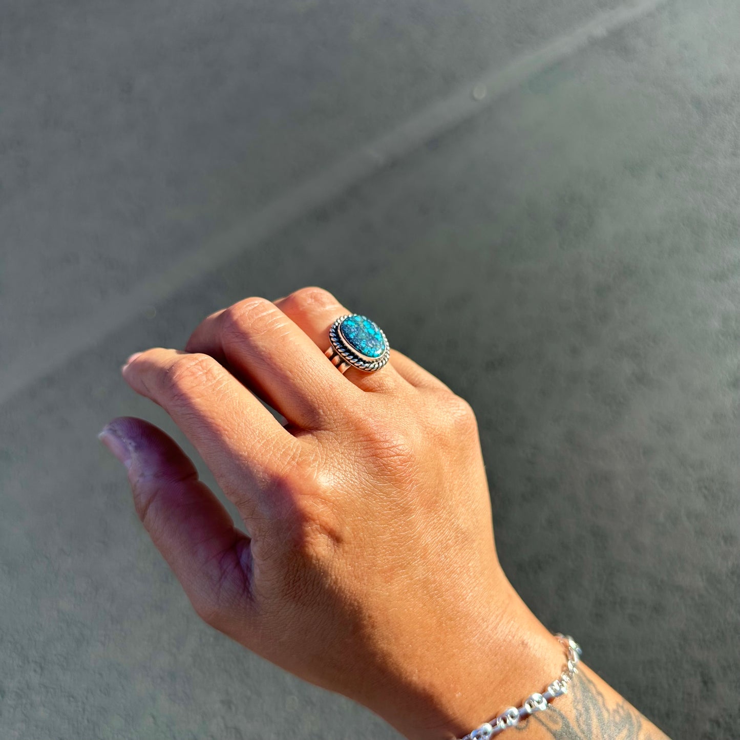Kingman Turquoise Ring {6.5}