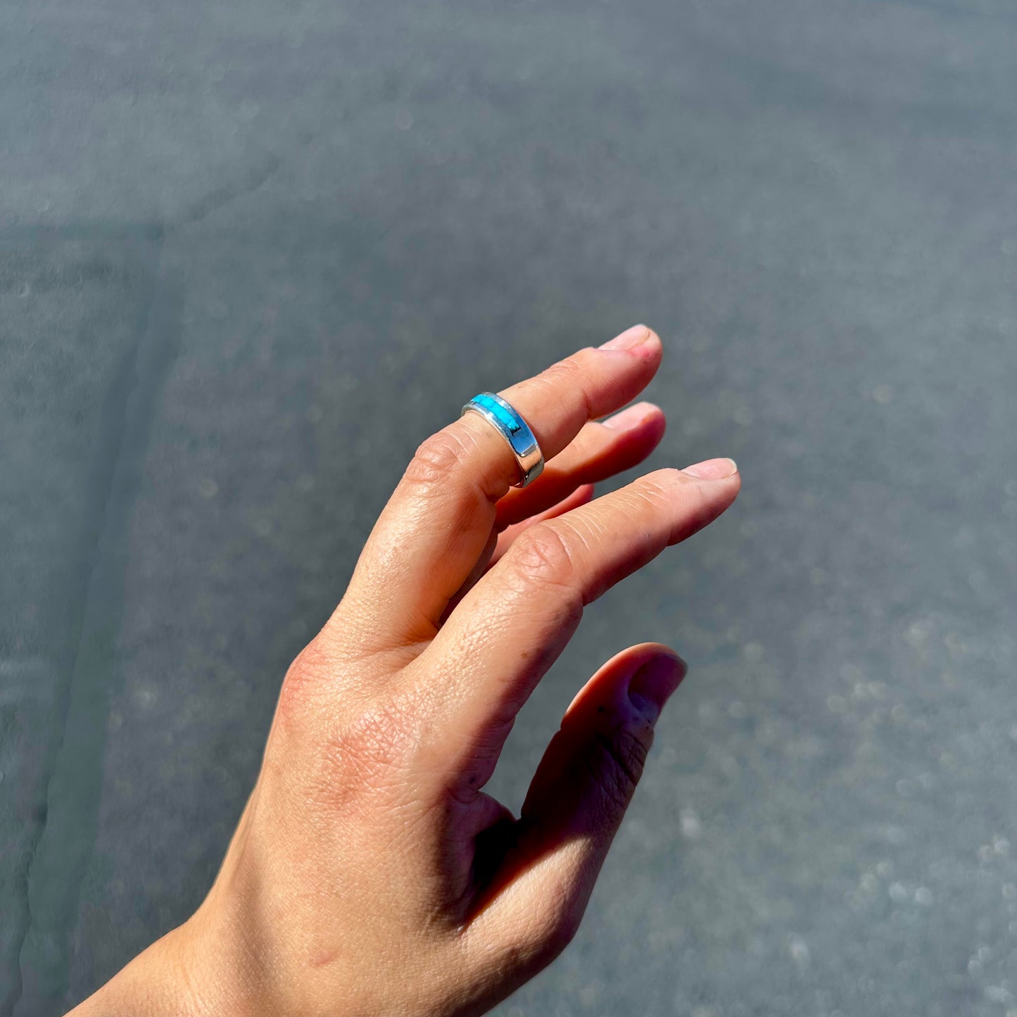 Kingman Turquoise Inlay Ring {6.5}