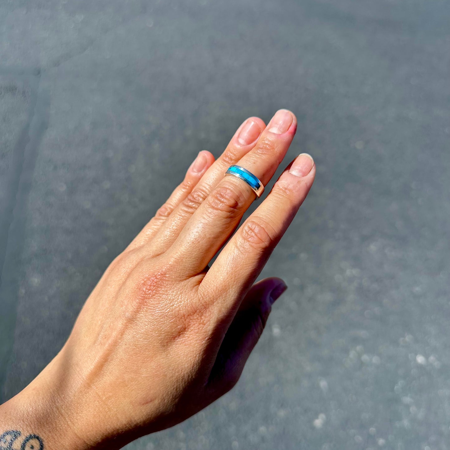 Kingman Turquoise Inlay Ring {6.5}