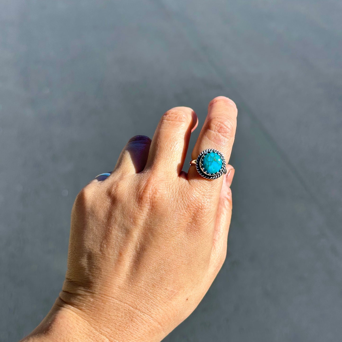 Kingman Turquoise Ring {7.5}