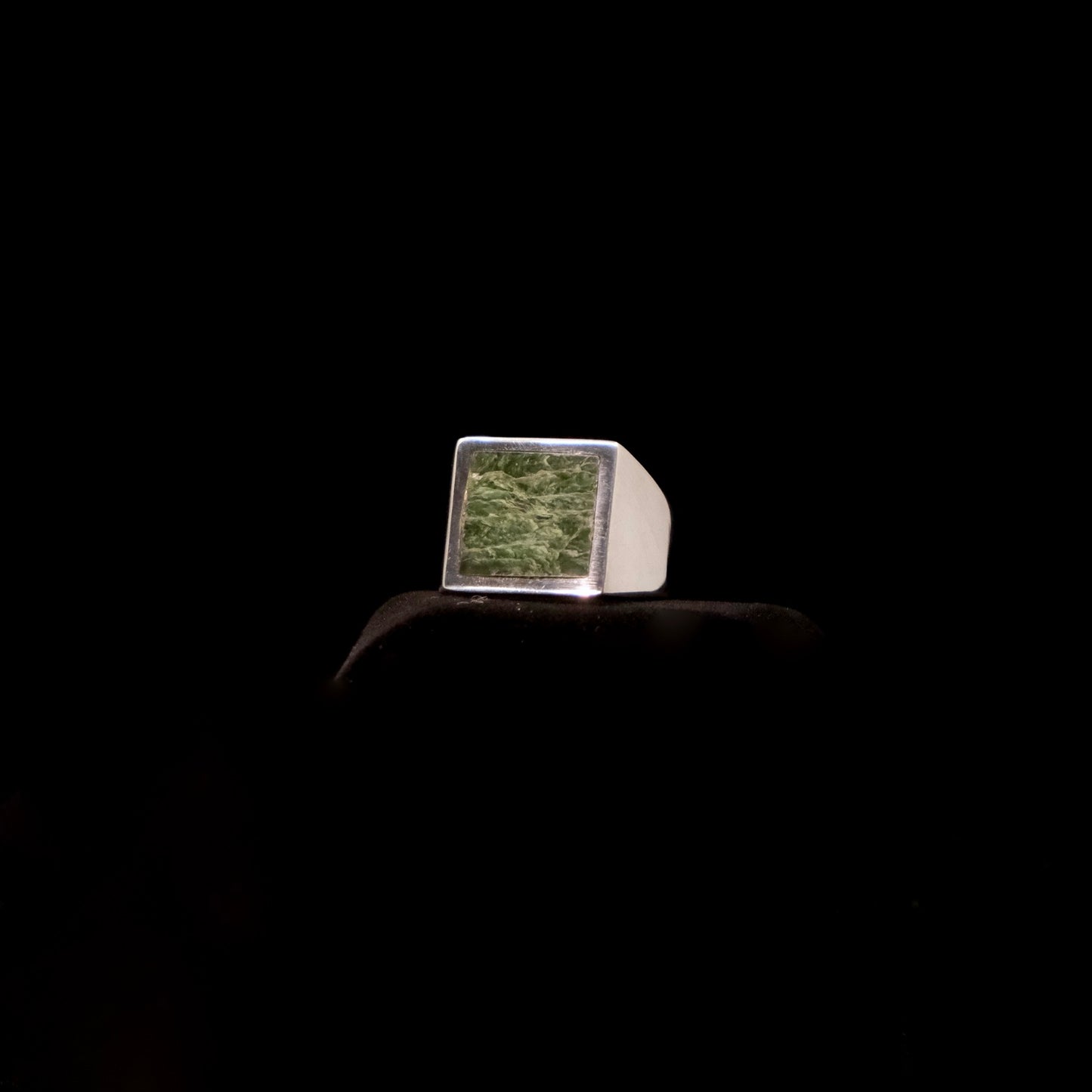 Square Signet