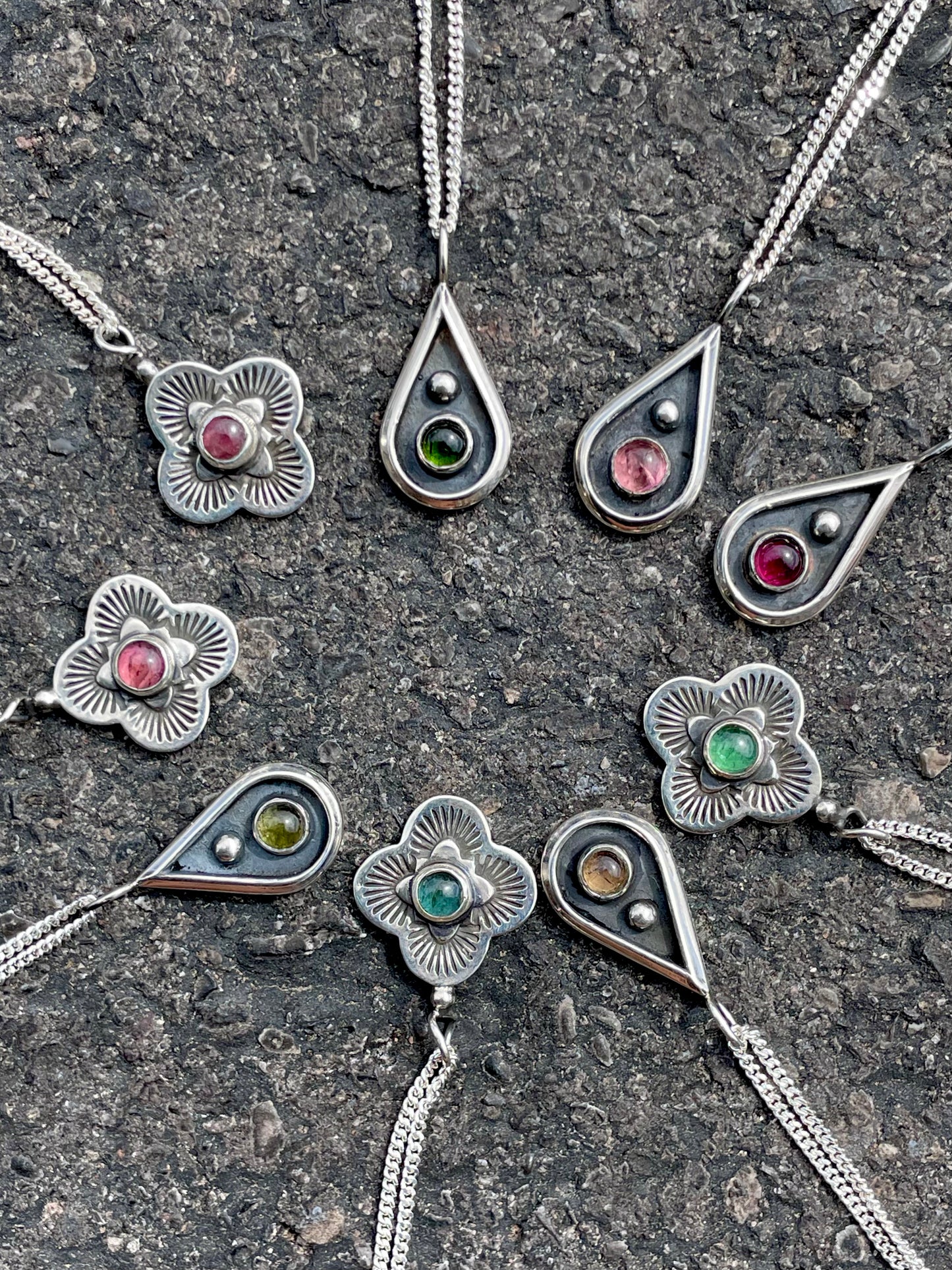 *LIMITED EDITION* La Larme Necklace