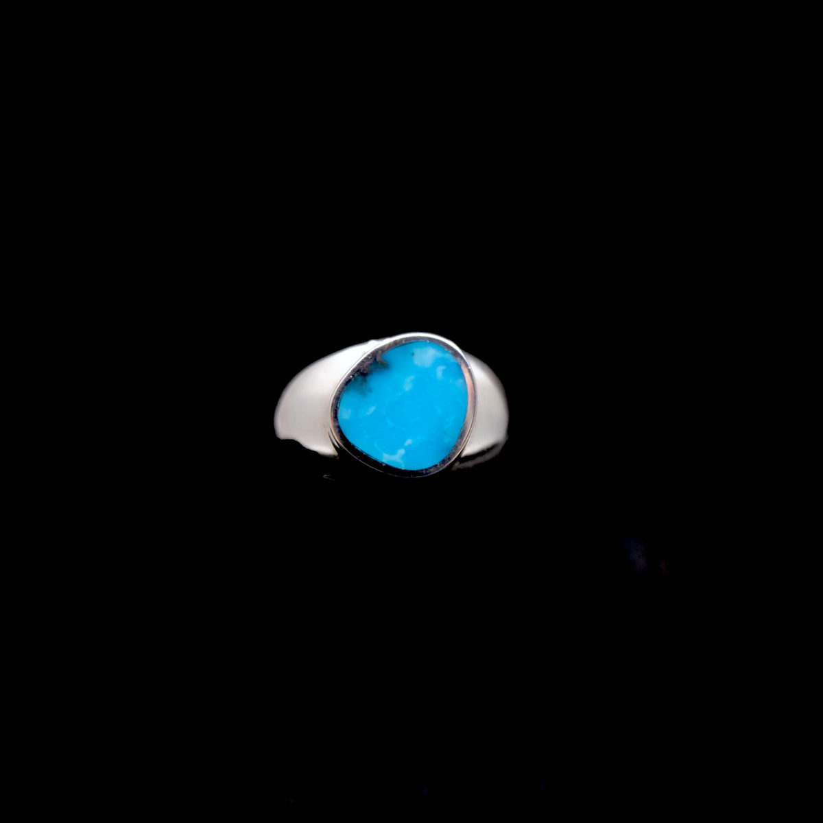 Kingman Turquoise Freeform Signet Ring {7}
