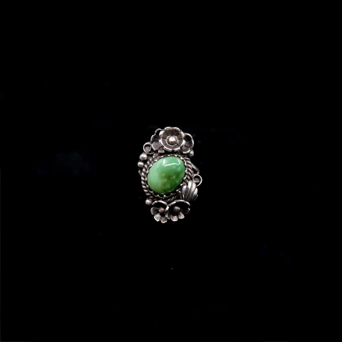 Stone Mountain Bouquet Ring {7}