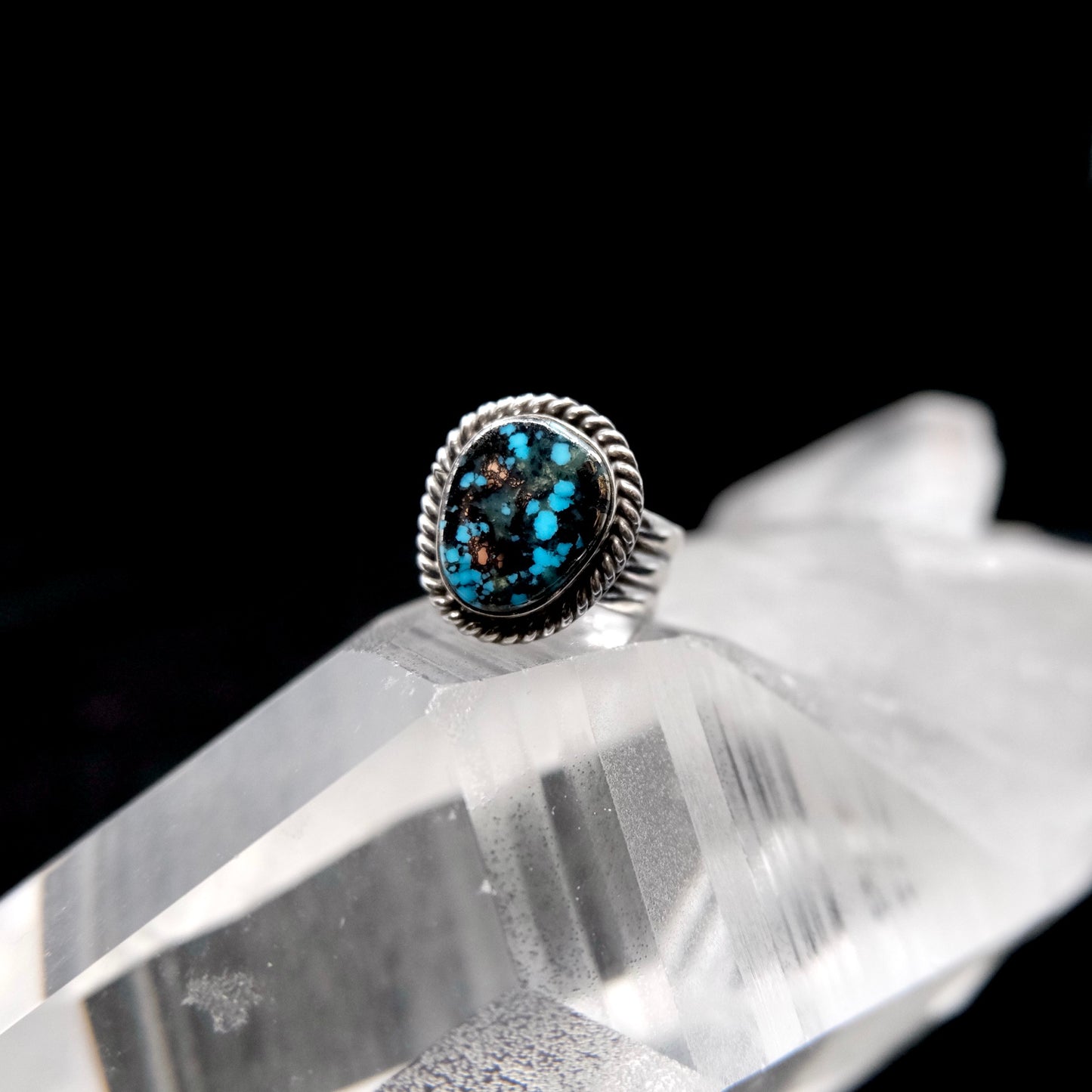 Kingman Turquoise Ring {6.5}
