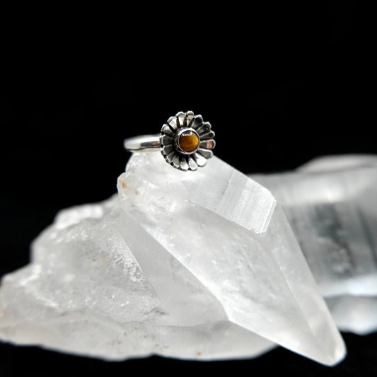 Mini Daisy Ring with Tiger's Eye {7}