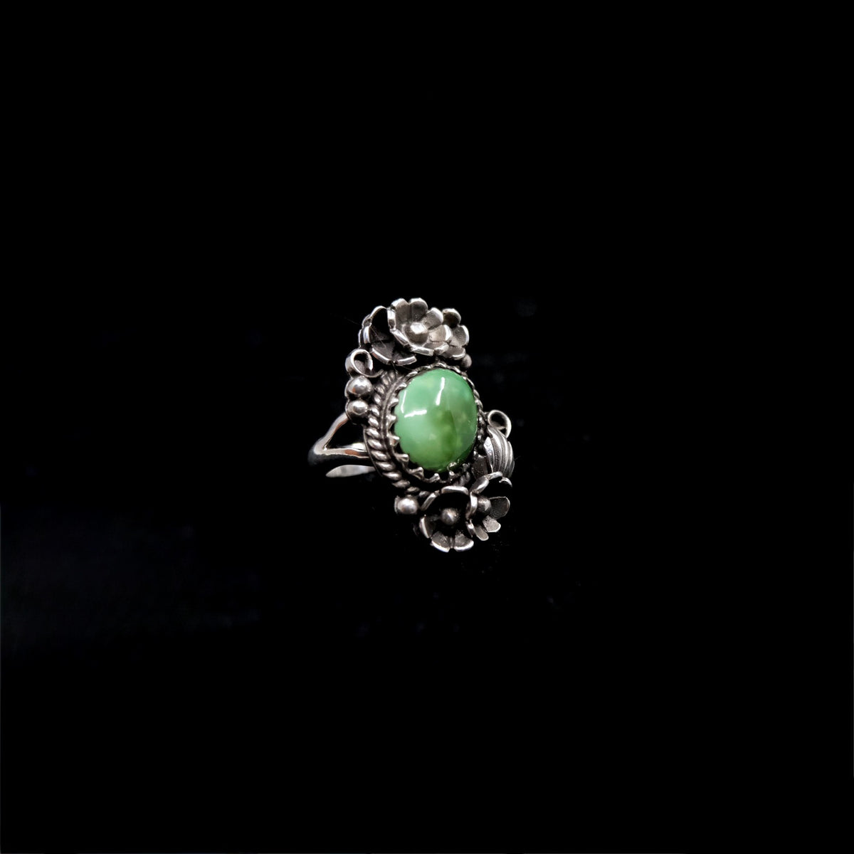 Stone Mountain Bouquet Ring {7}