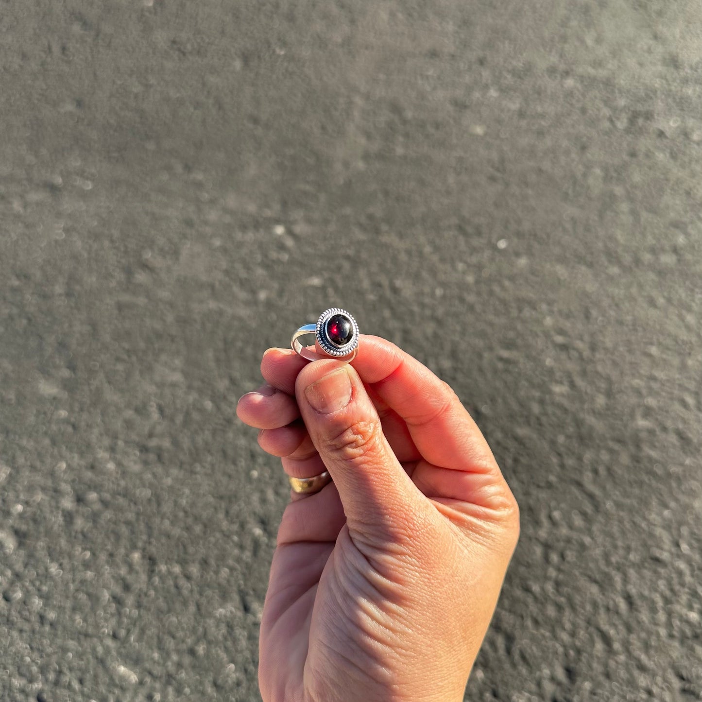Garnet Ring {6.5}