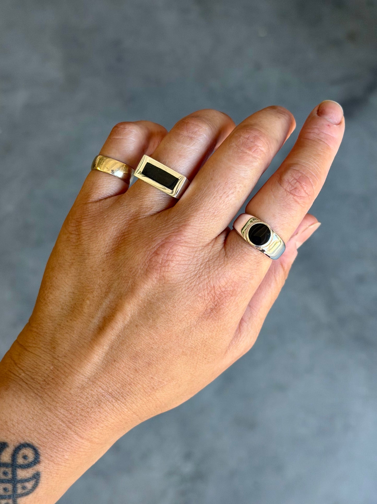Black Onyx Signet Ring {7.5}